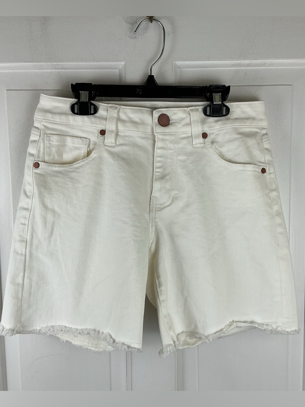 Cabi 5985 A-Line short white